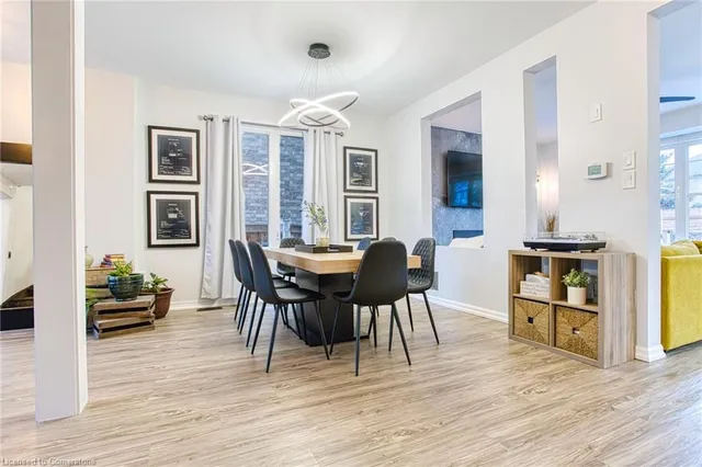 Additional image 33 of 382 Montreal Cir