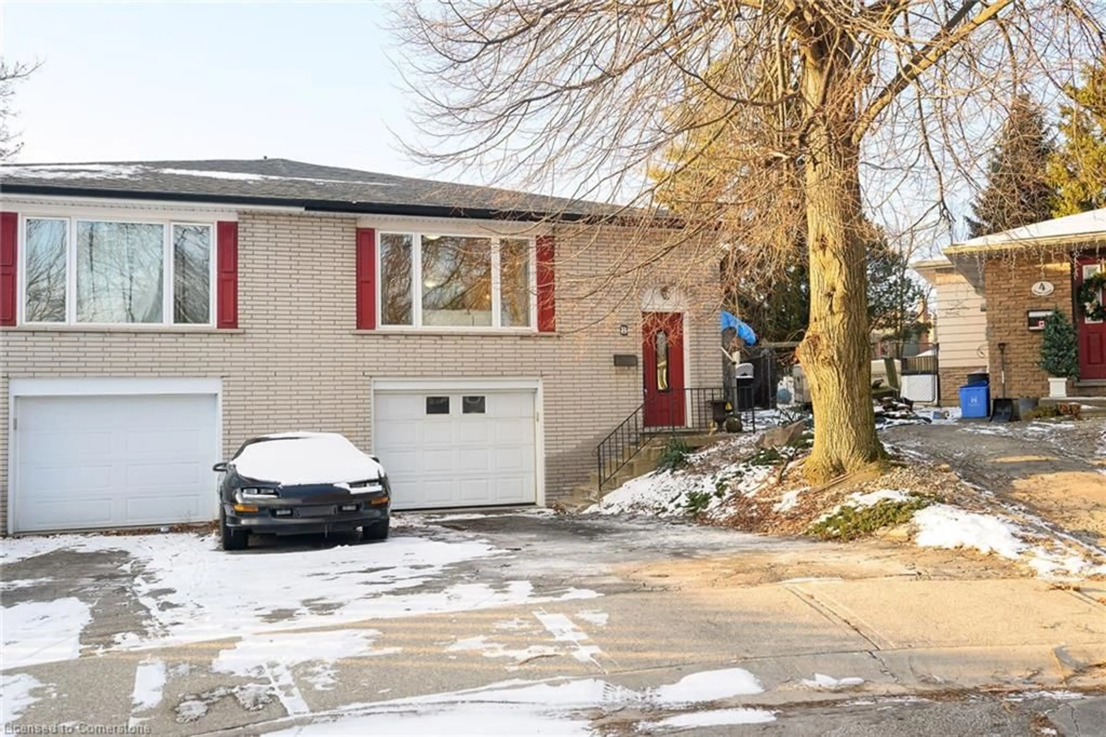 Unknown for 8 Gafney Crt, Hamilton Ontario L9C 6N2