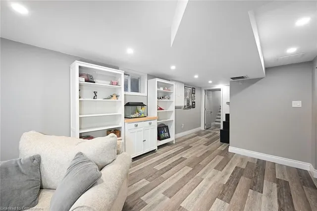 Additional property image - 8 Gafney Crt