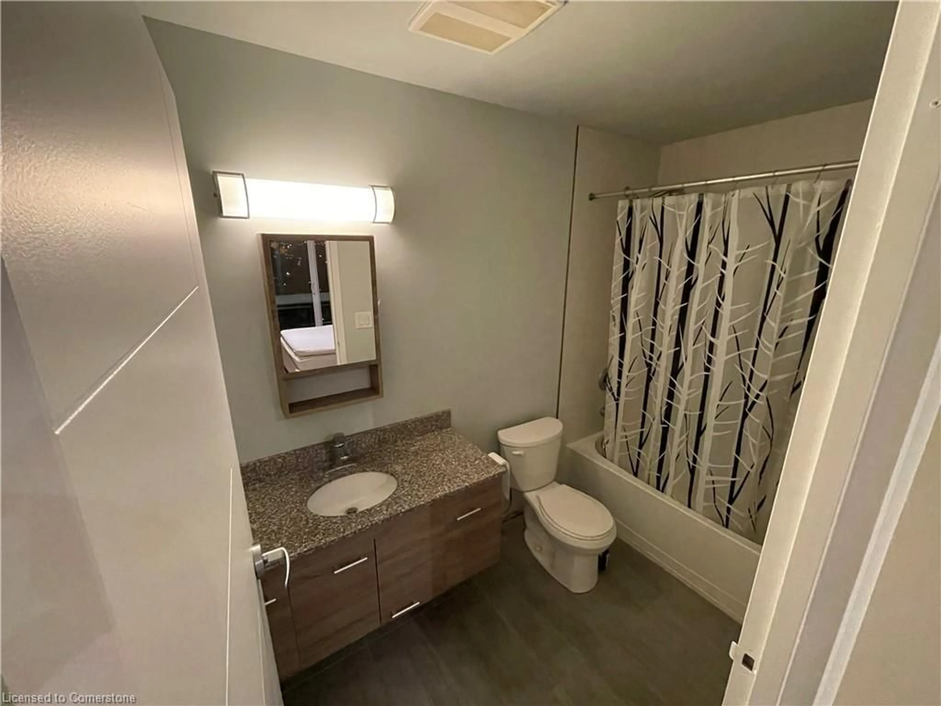 Standard bathroom, ceramic/tile floor for 318 Spruce St #1206, Waterloo Ontario N2L 3M7