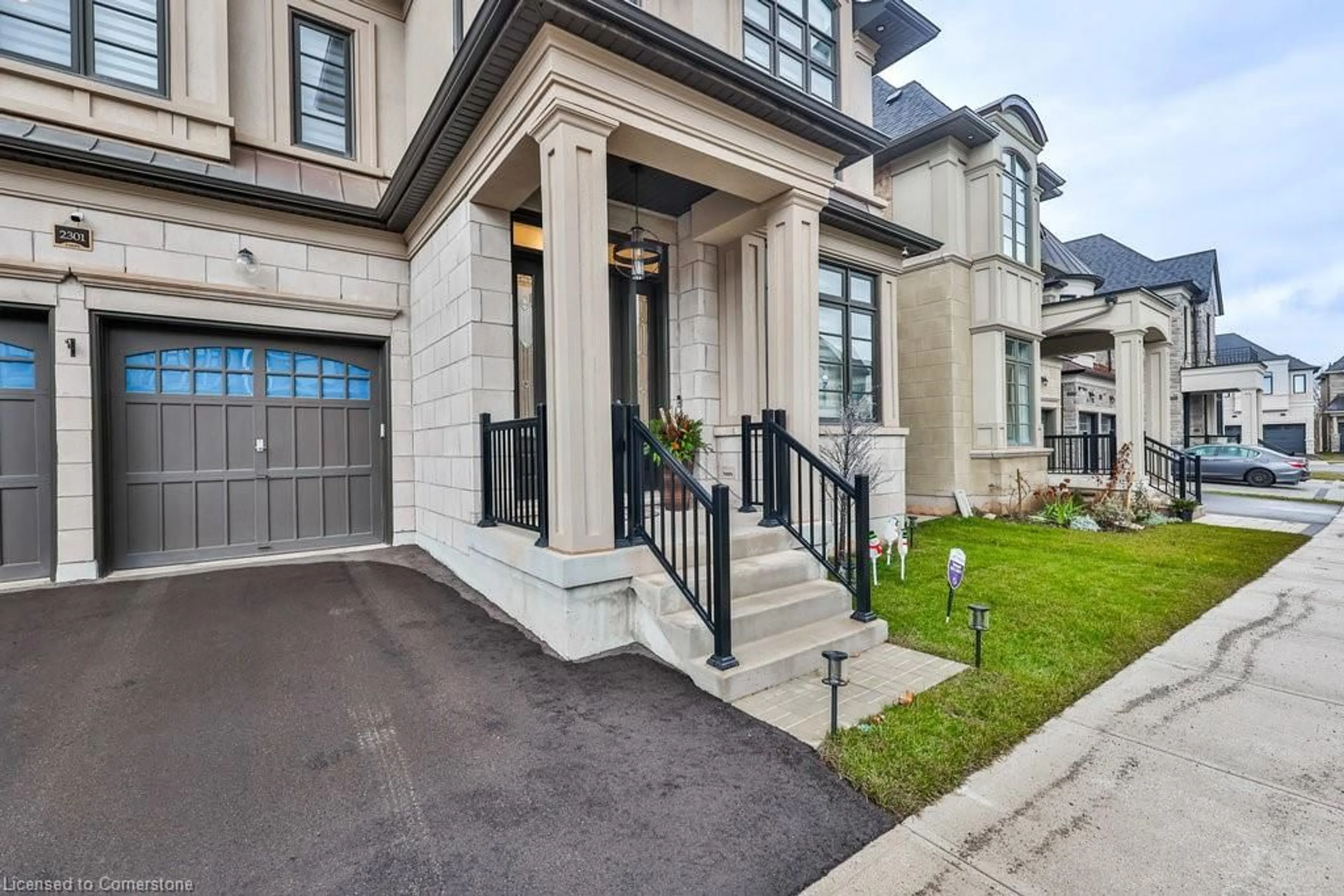 Unknown for 2301 Charles Cornwall Ave, Oakville Ontario L7M 5M6