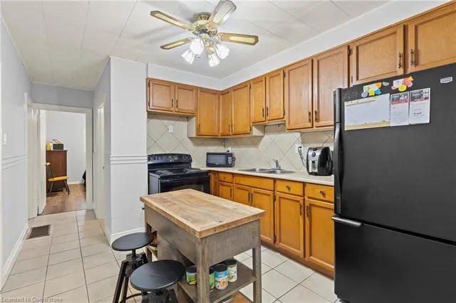Additional property image - 150 Albany Ave