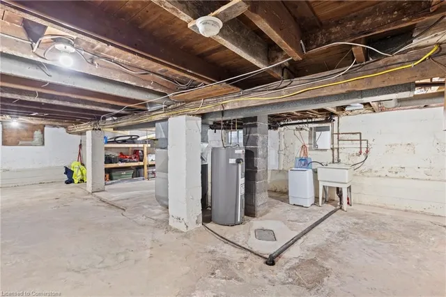 Additional property image - 150 Albany Ave