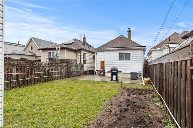 Additional property image - 150 Albany Ave