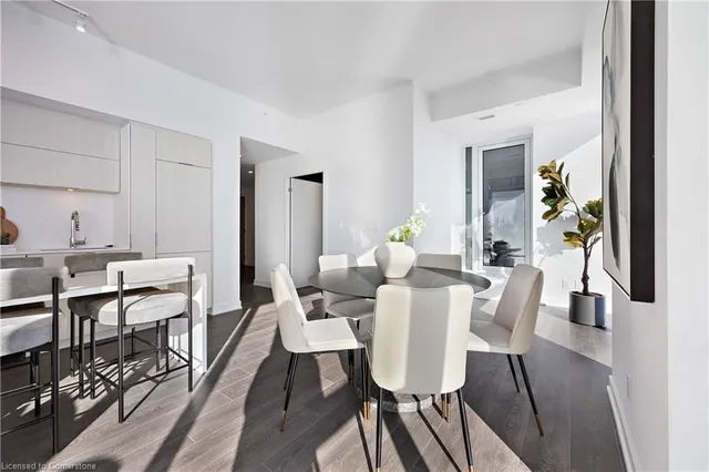 Additional property image - 370 Martha St Unit 2506
