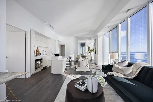 Additional property image - 370 Martha St Unit 2506