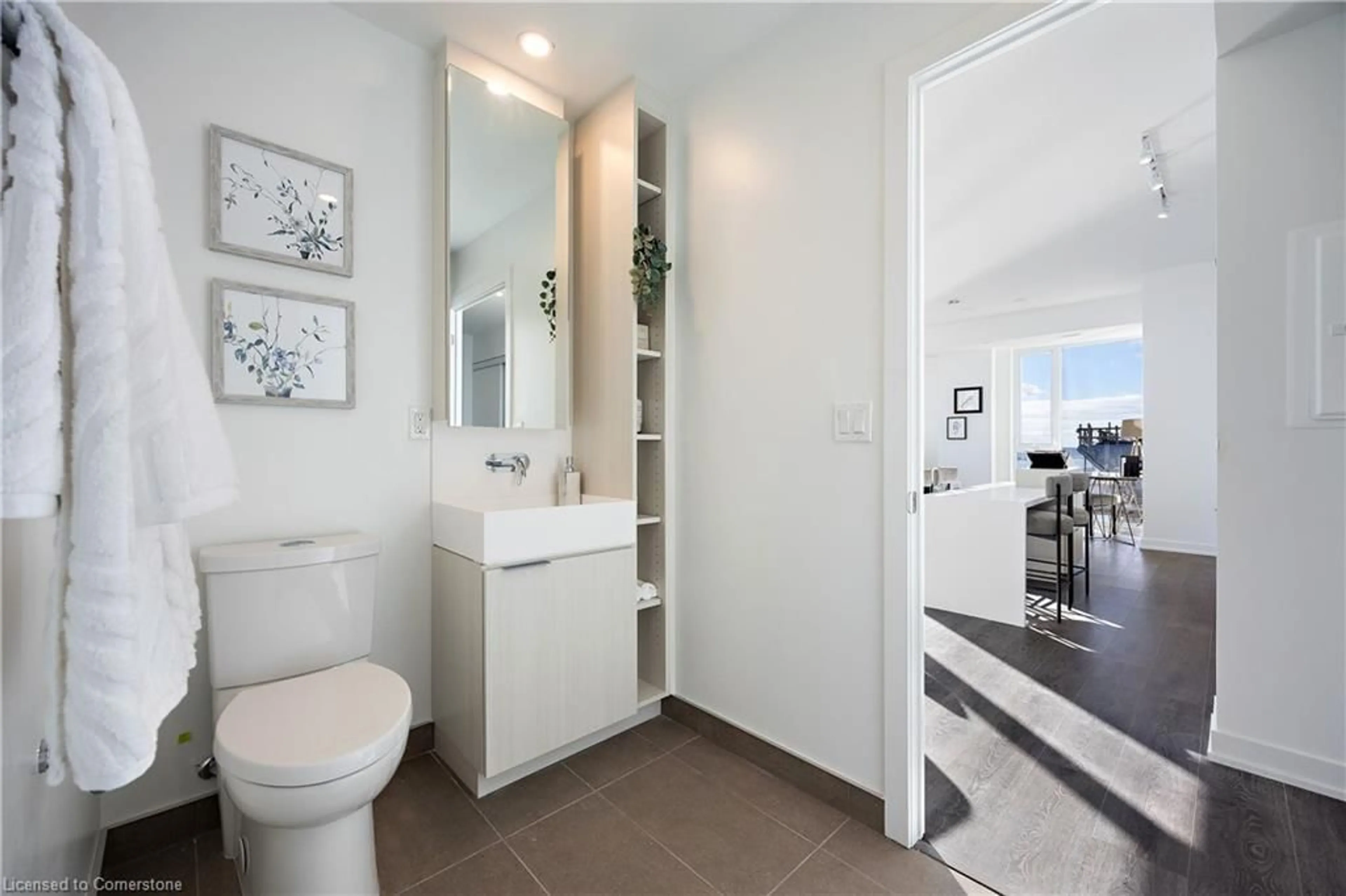 Contemporary bathroom, ceramic/tile floor for 370 Martha St #2506, Burlington Ontario L7R 2P7