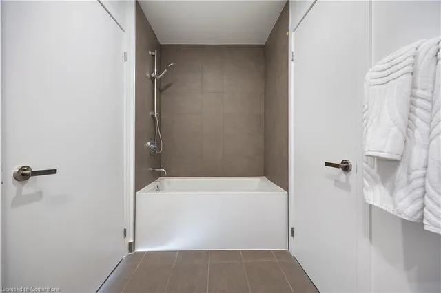 Additional property image - 370 Martha St Unit 2506