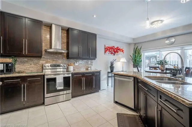 Additional property image - 16 Kinsman Dr