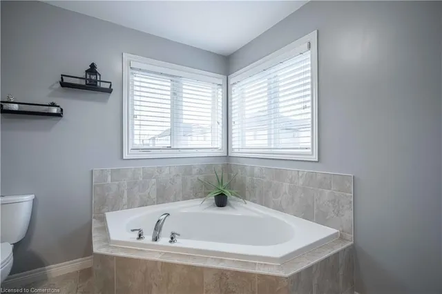 Additional property image - 16 Kinsman Dr