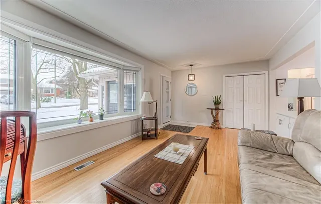 Additional property image - 83 Cloverdale Cres