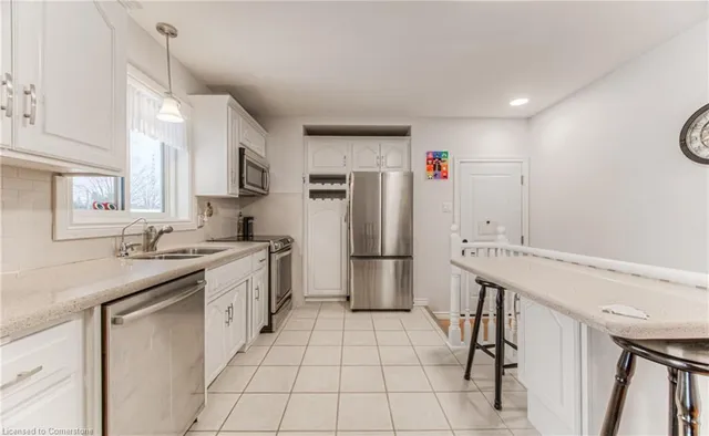 Additional property image - 83 Cloverdale Cres