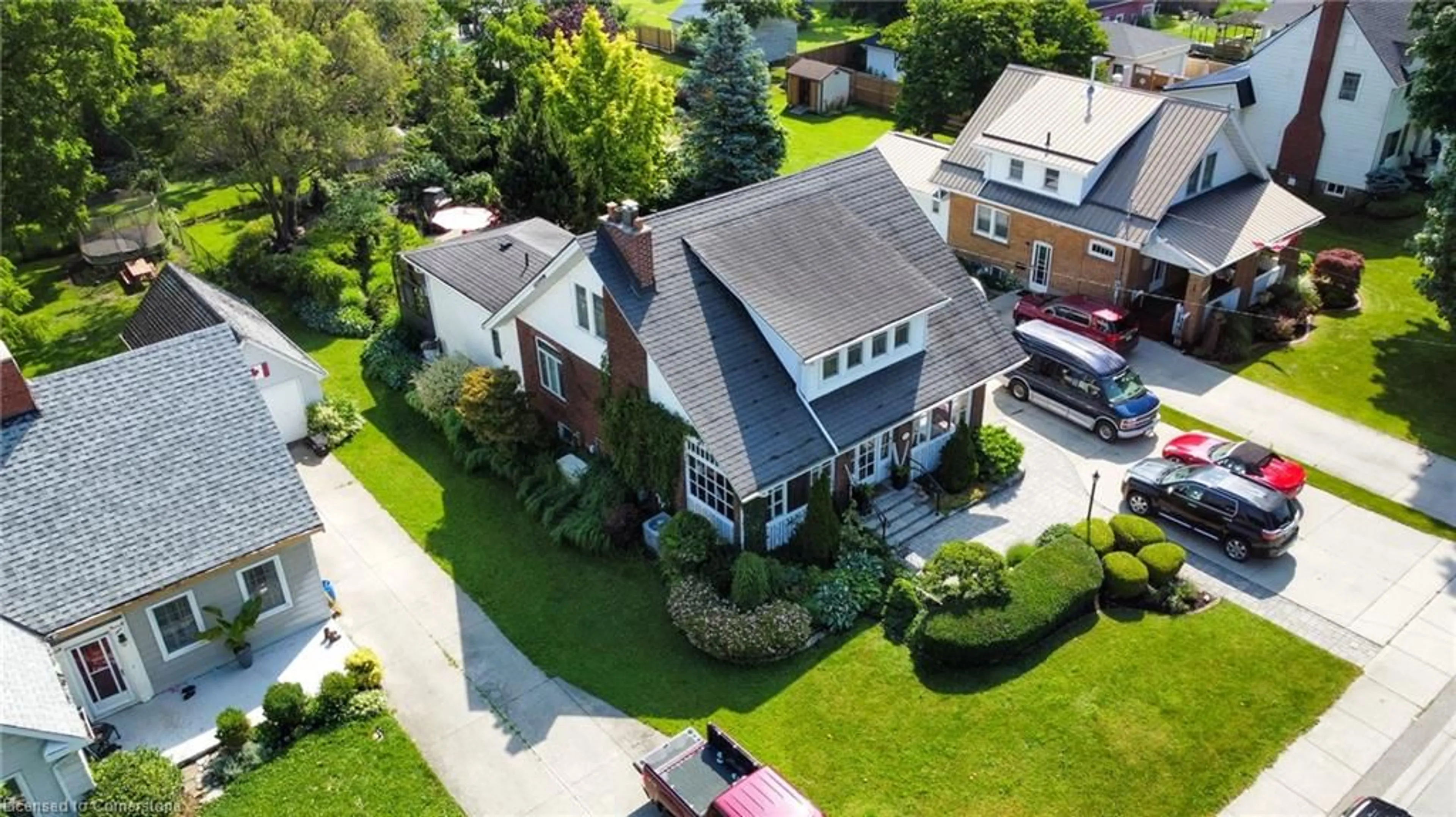 A pic from outside/outdoor area/front of a property/back of a property/a pic from drone, street for 220 First Ave, Port Dover Ontario N0A 1N0