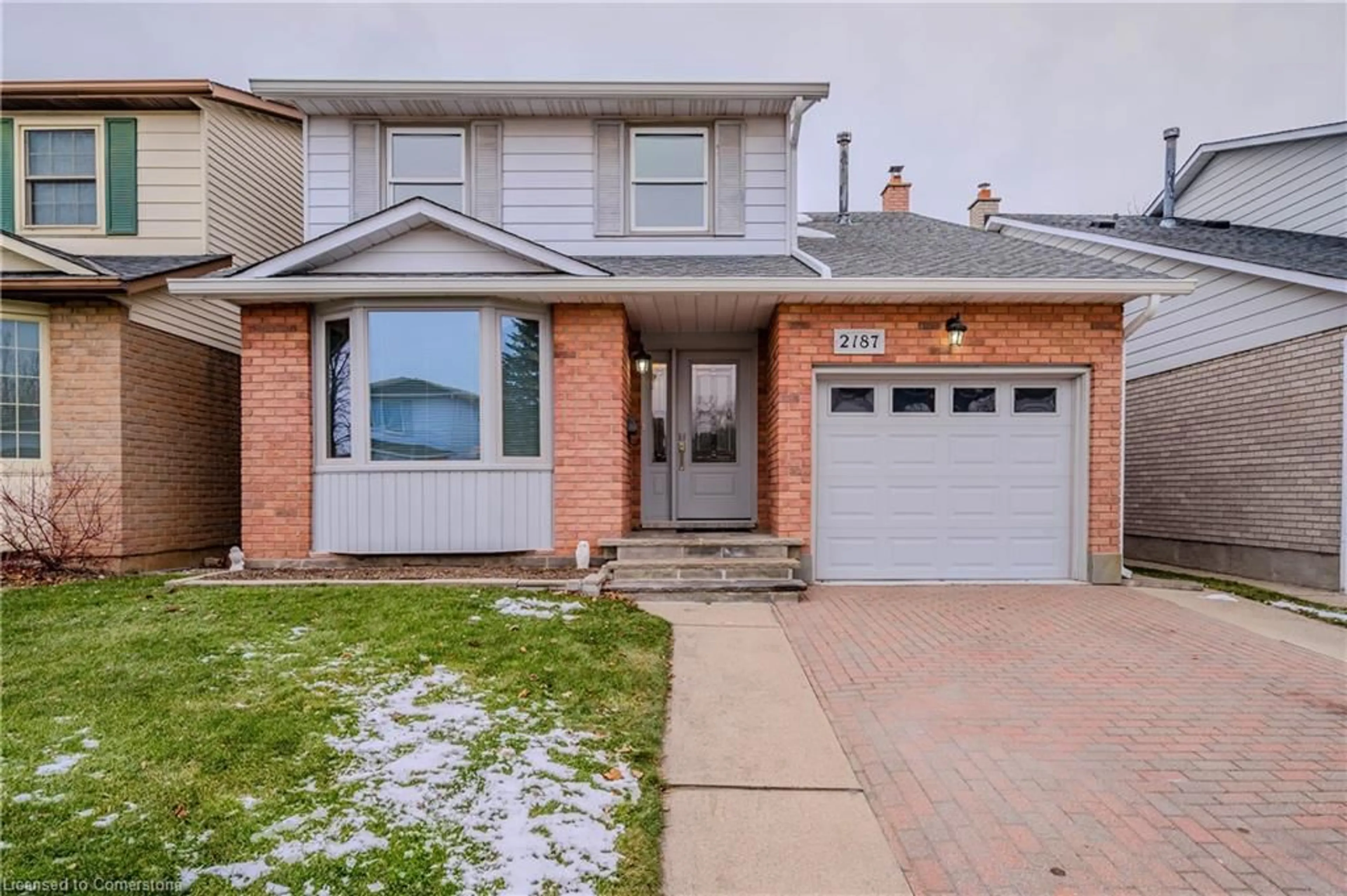 Home with brick exterior material, street for 2187 Melissa Cres, Burlington Ontario L7P 4L8