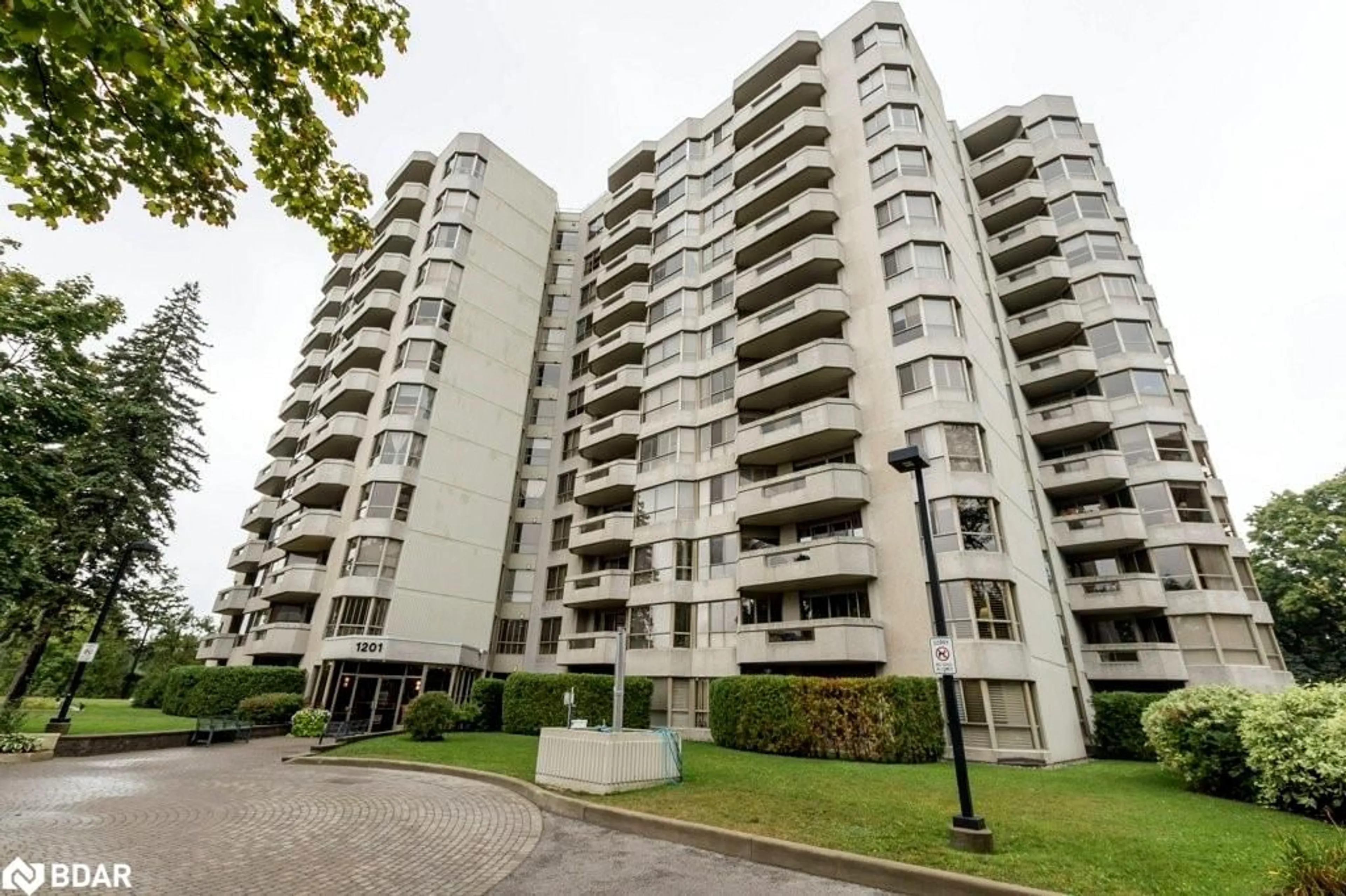 Unknown for 1201 North Shore Blvd #503, Burlington Ontario L7S 1Z5