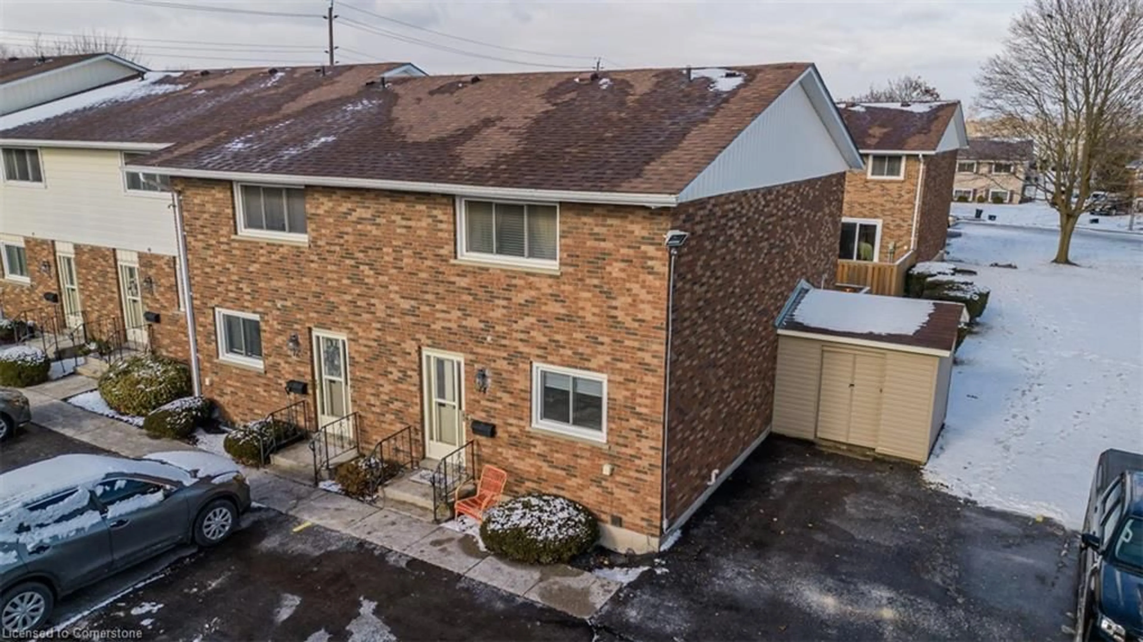 A pic from outside/outdoor area/front of a property/back of a property/a pic from drone, street for 14 Montclair Cres, Simcoe Ontario N3Y 4R9