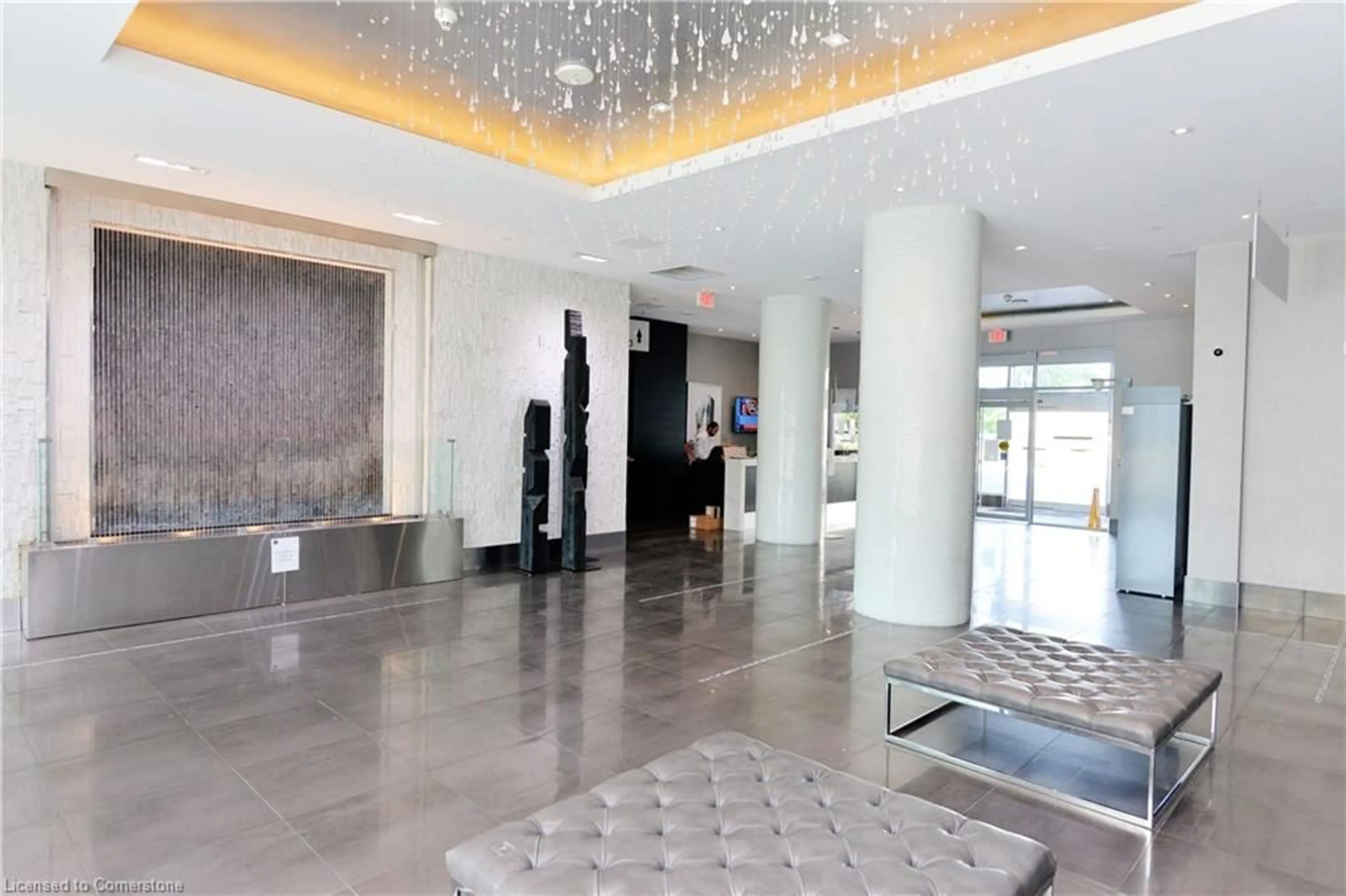 Lobby for 55 Speers Road Dr #1413, Oakville Ontario L6K 3R6