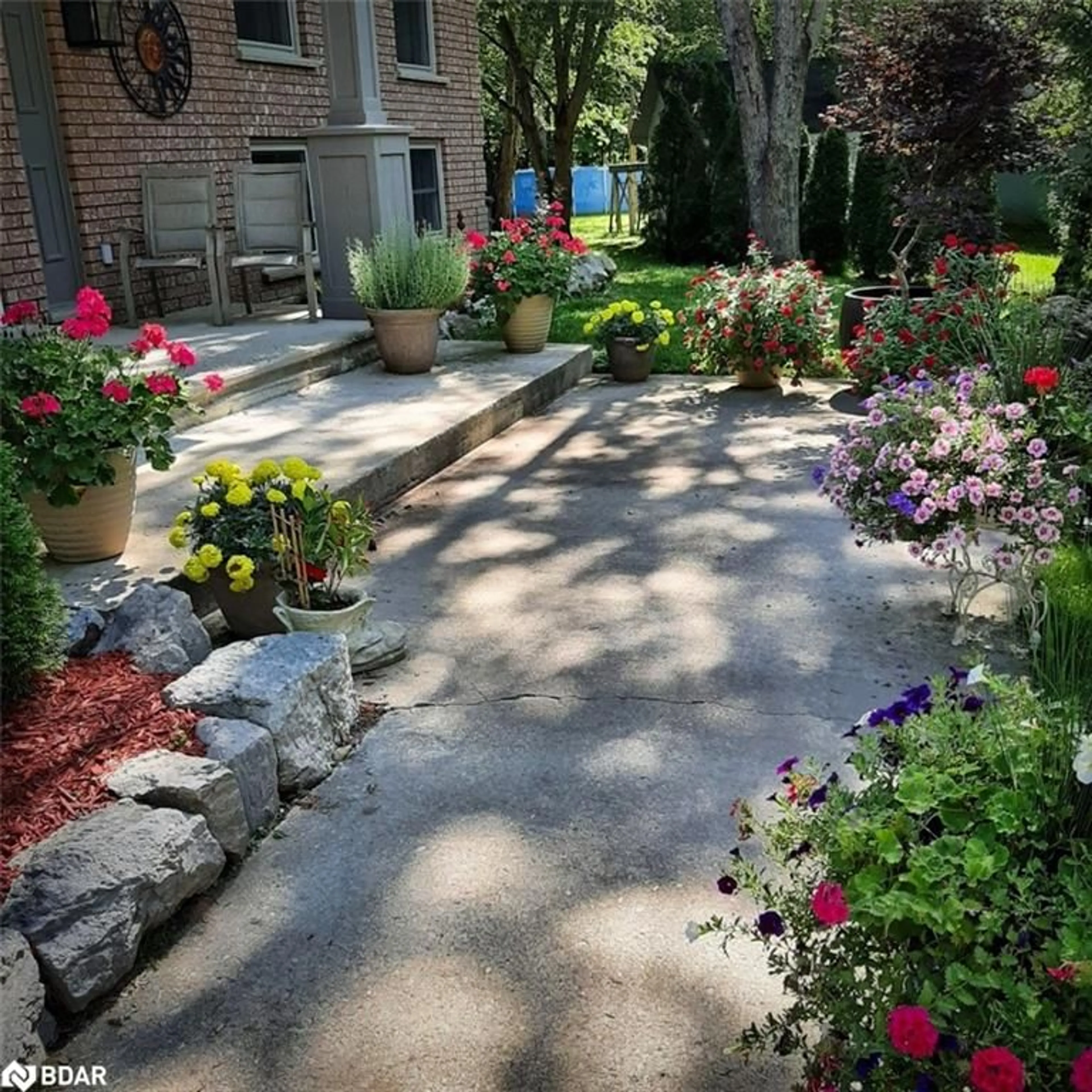 Patio, street for 7525 Charles Lane Lane, Rama Ontario L0K 2B0