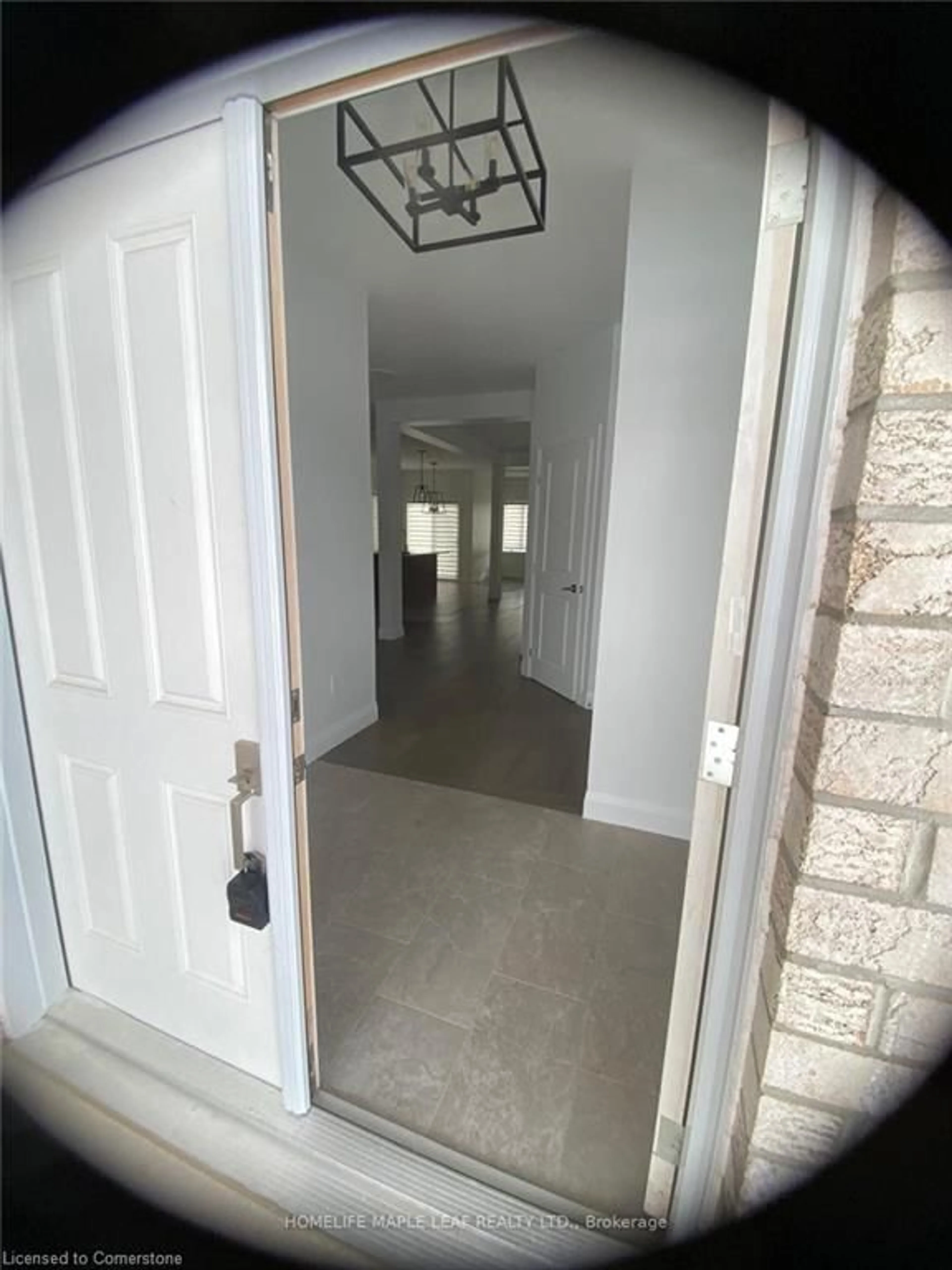 Indoor entryway for 4 Armstrong St, Mount Brydges Ontario N0L 1W0