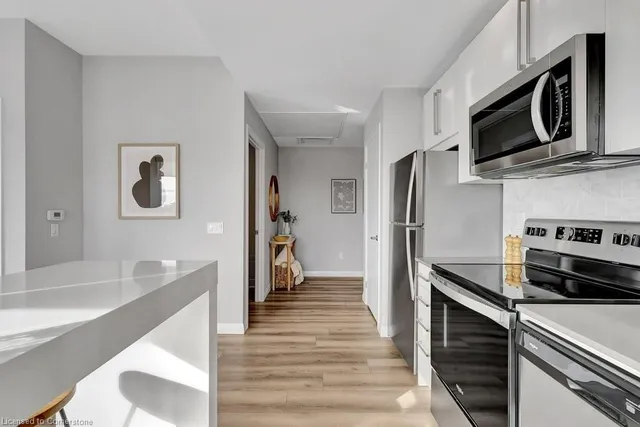 Additional property image - 60 Charles St Unit 805