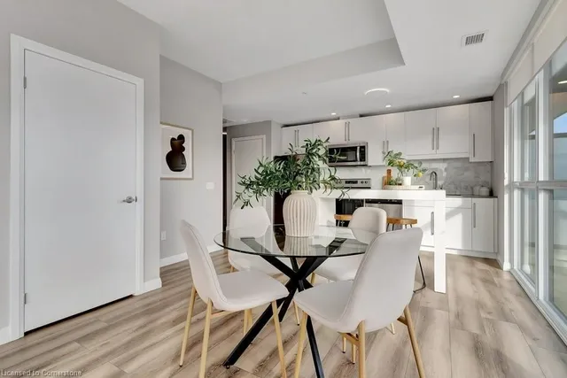 Additional property image - 60 Charles St Unit 805