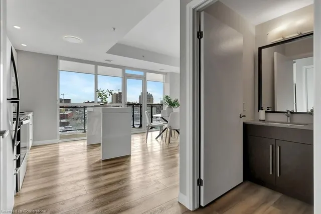 Additional property image - 60 Charles St Unit 805