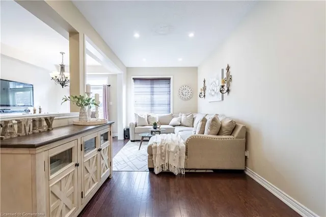 Additional image 43 of 45 Seabreeze Cres Unit 10