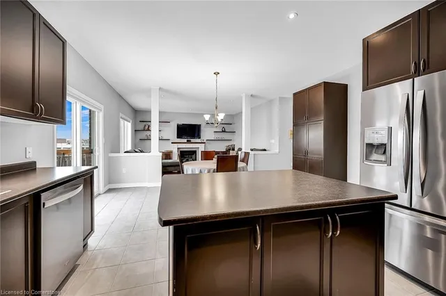 Additional property image - 31 Showcase Dr