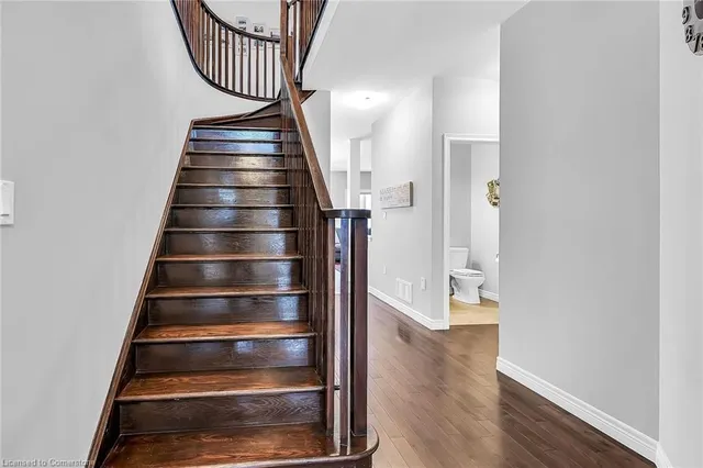 Additional property image - 31 Showcase Dr