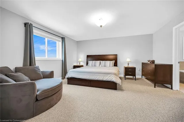 Additional property image - 31 Showcase Dr