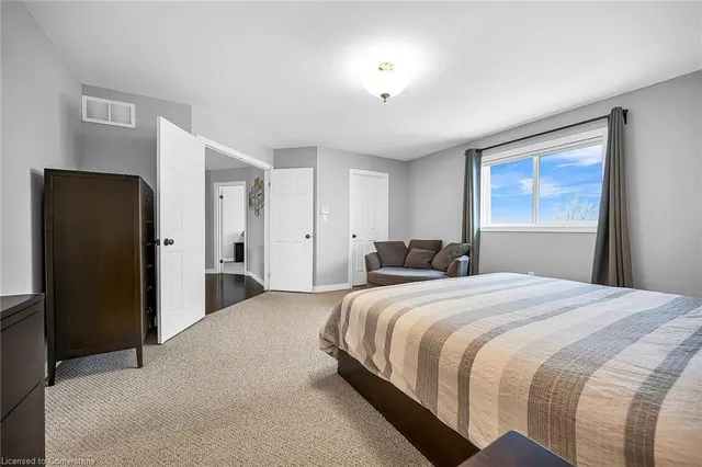 Additional property image - 31 Showcase Dr