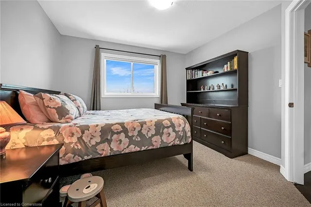 Additional property image - 31 Showcase Dr
