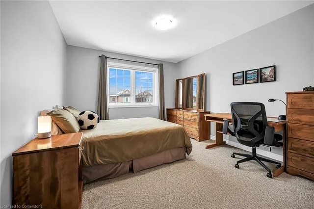 Additional property image - 31 Showcase Dr