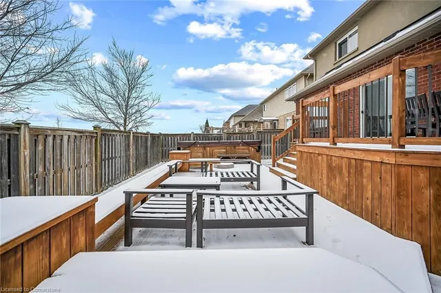 Additional property image - 31 Showcase Dr