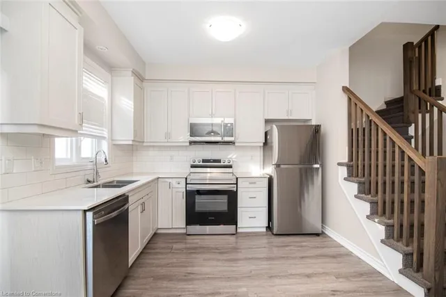 Additional property image - 575 Woodward Ave