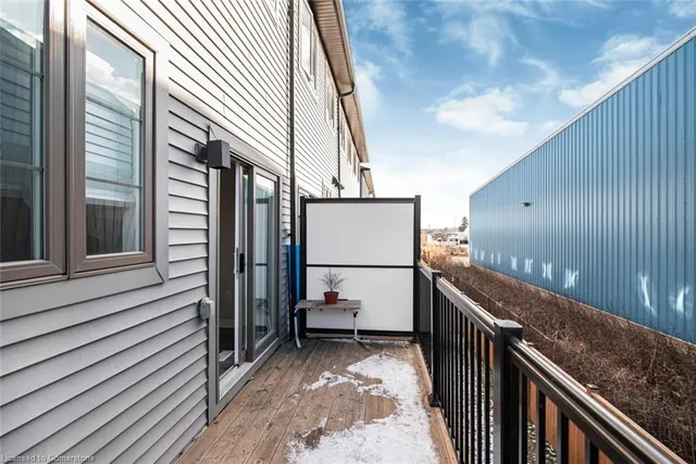 Additional property image - 575 Woodward Ave