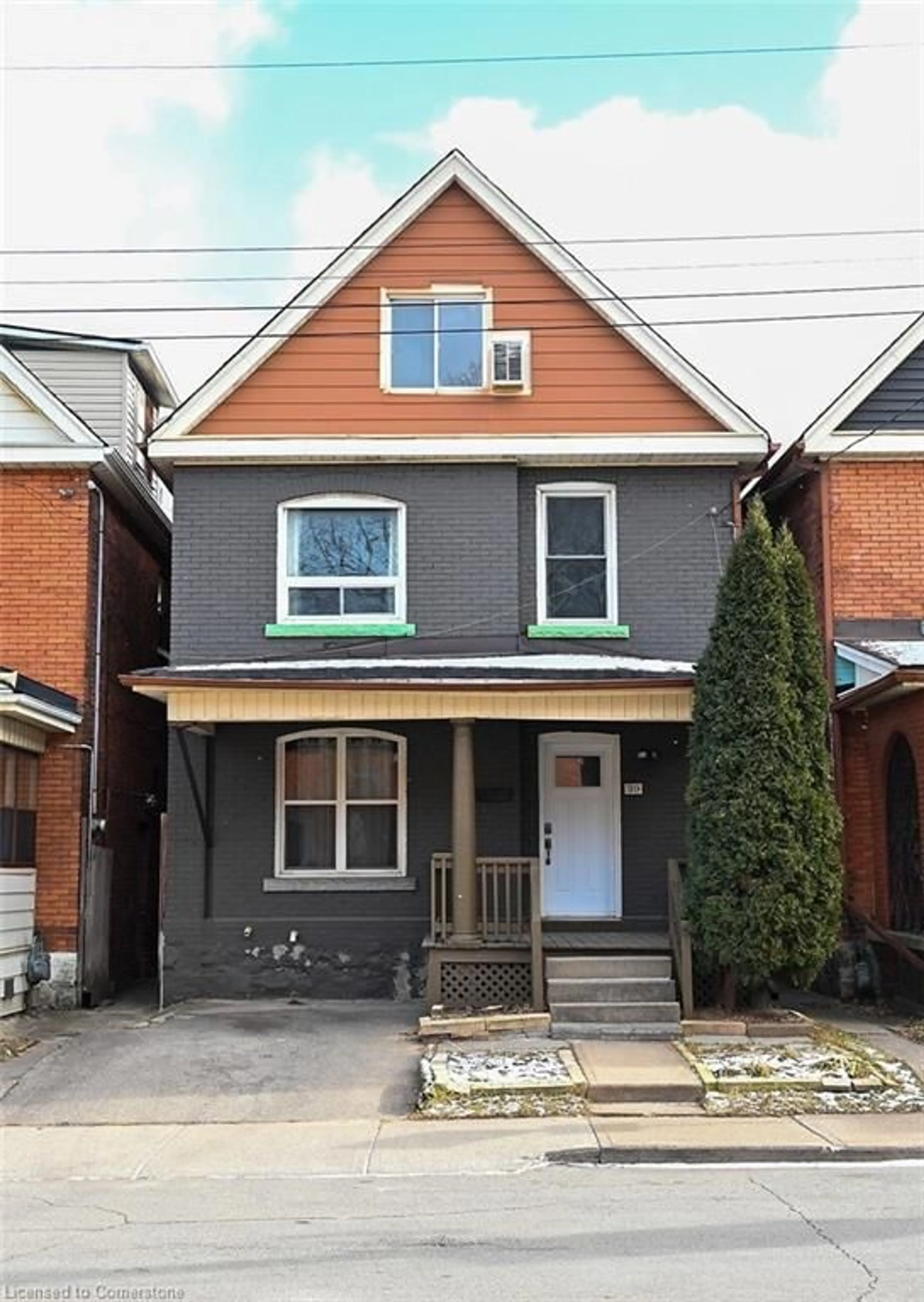 Home with brick exterior material, street for 30 Fairleigh Ave, Hamilton Ontario L8L 6H2