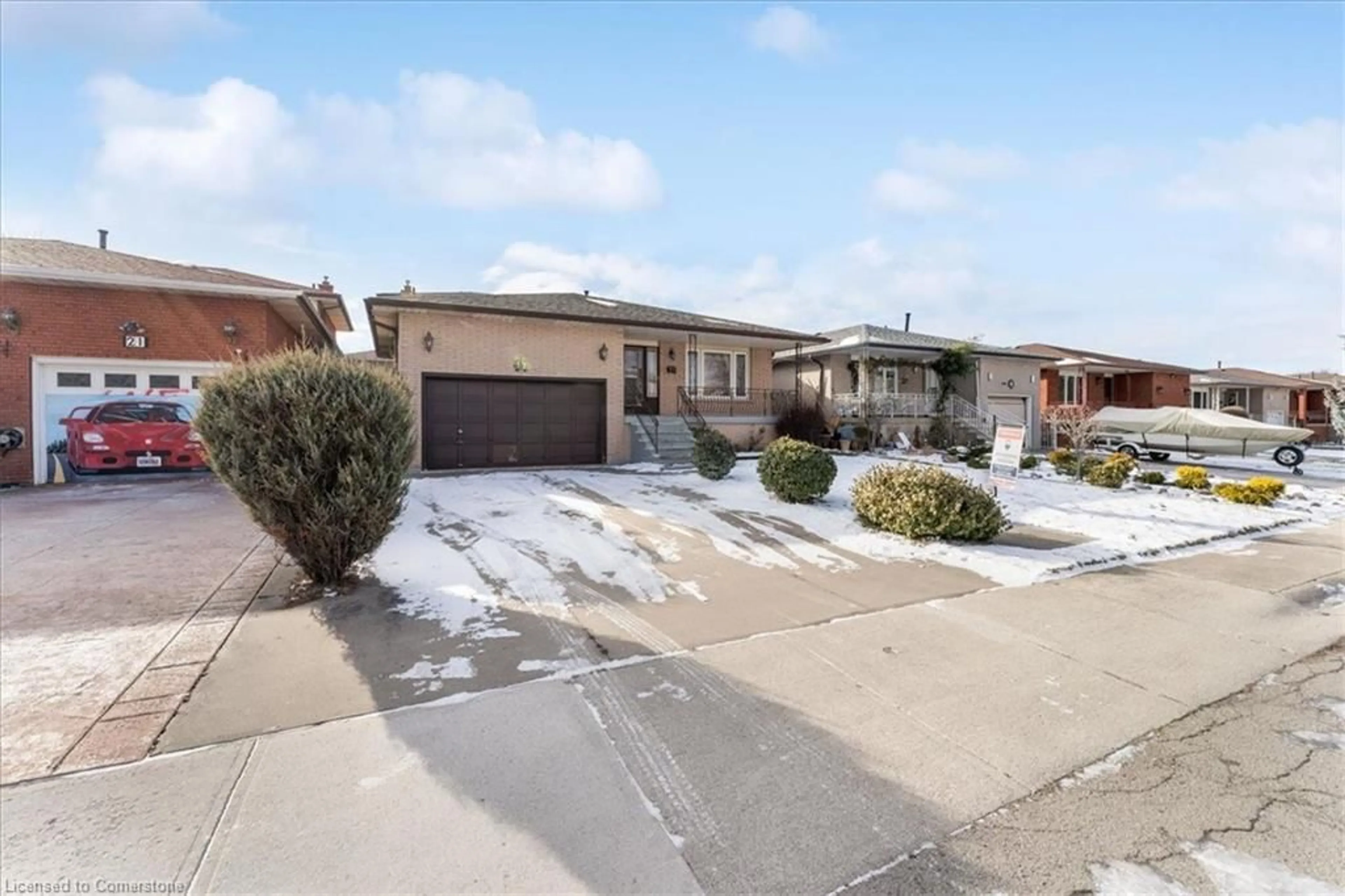 Home with brick exterior material, street for 17 Colgate Crt, Hamilton Ontario L9C 6Z6