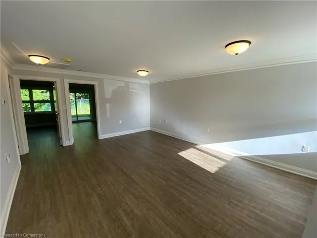 Additional property image - 40 Szollosy Cir