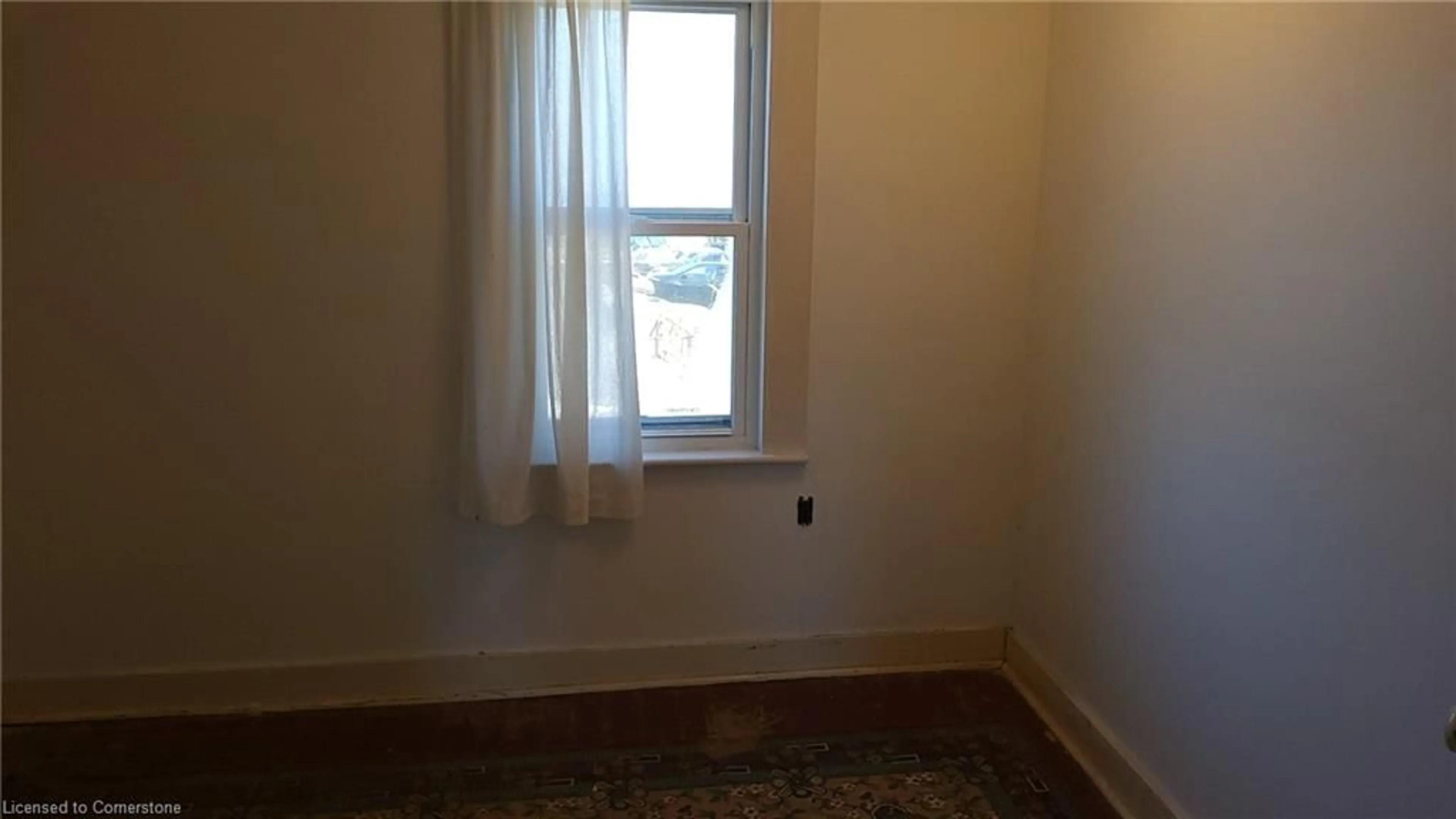 A pic of a room for 13 Mary St, Jarvis Ontario N0A 1J0