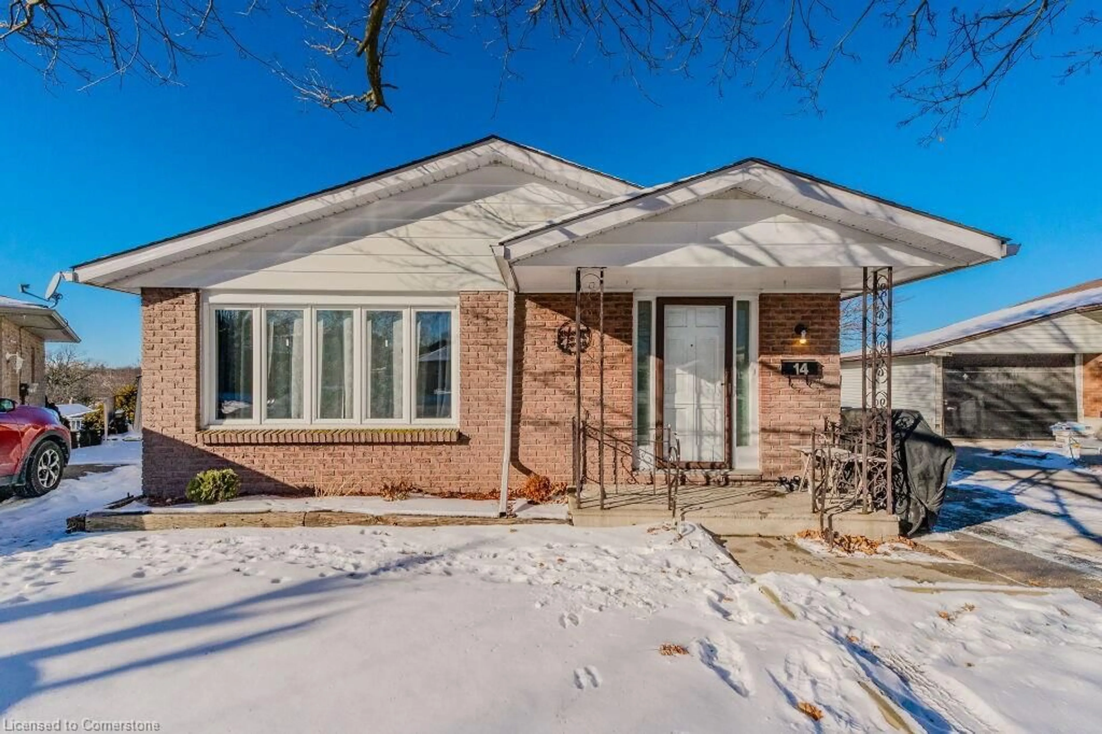 Home with brick exterior material, street for 14 Mcbean Crt, Cambridge Ontario N1R 6C4