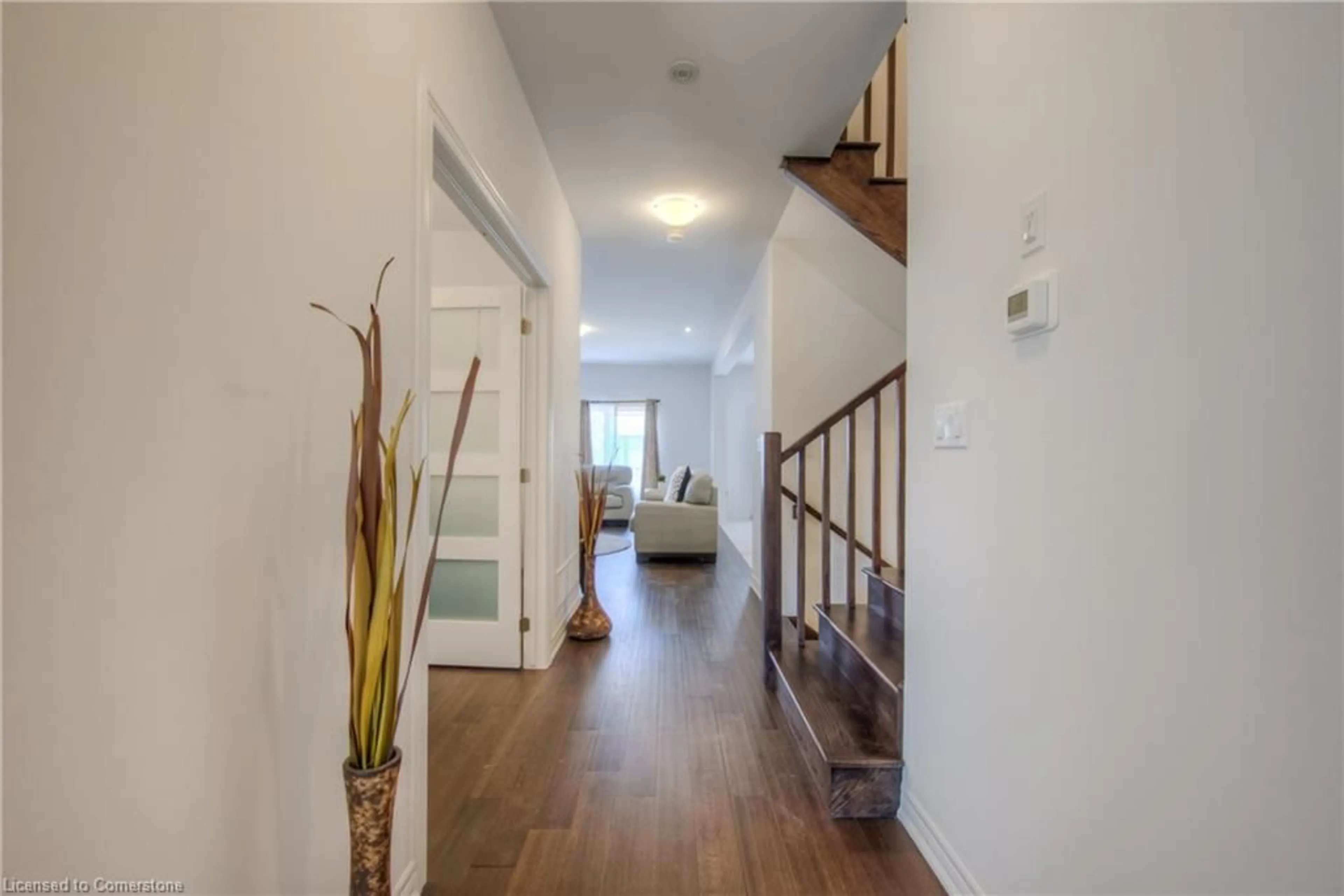 Indoor foyer for 216 Longboat Run, Brantford Ontario N3T 0T2