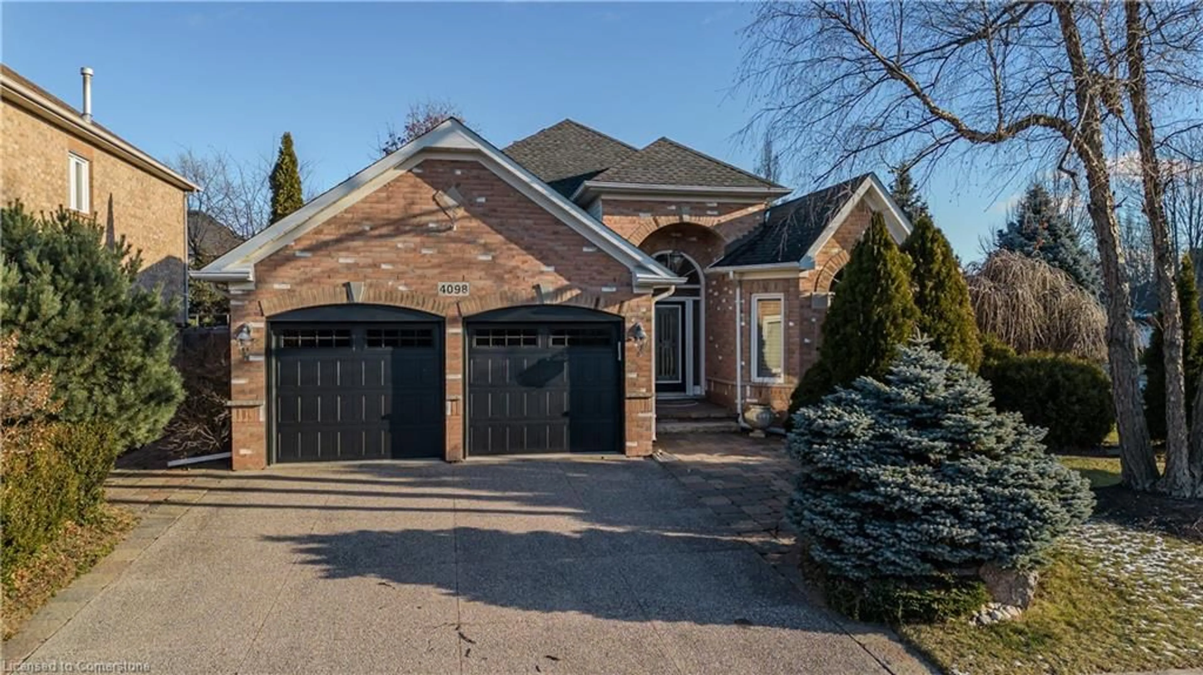 Home with brick exterior material, street for 4098 Montrose Cres, Burlington Ontario L7M 4J4