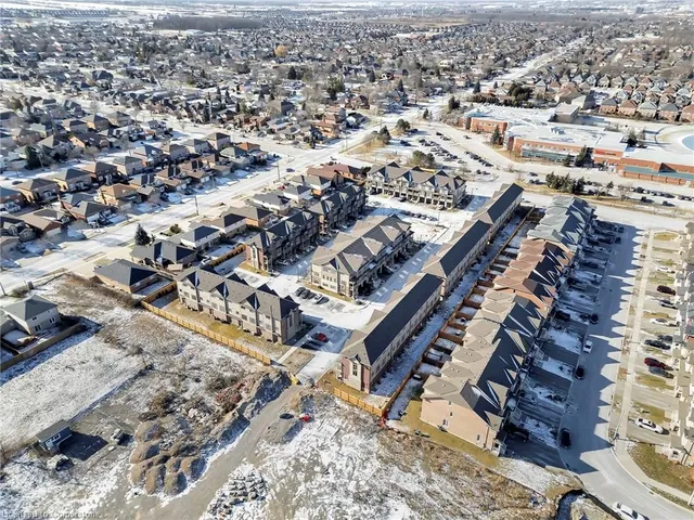 Additional property image - 19 Picardy Dr Unit 31