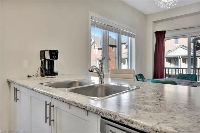 Additional property image - 19 Picardy Dr Unit 31