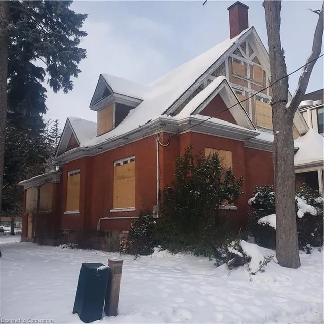 Additional property image - 11 Irvin St