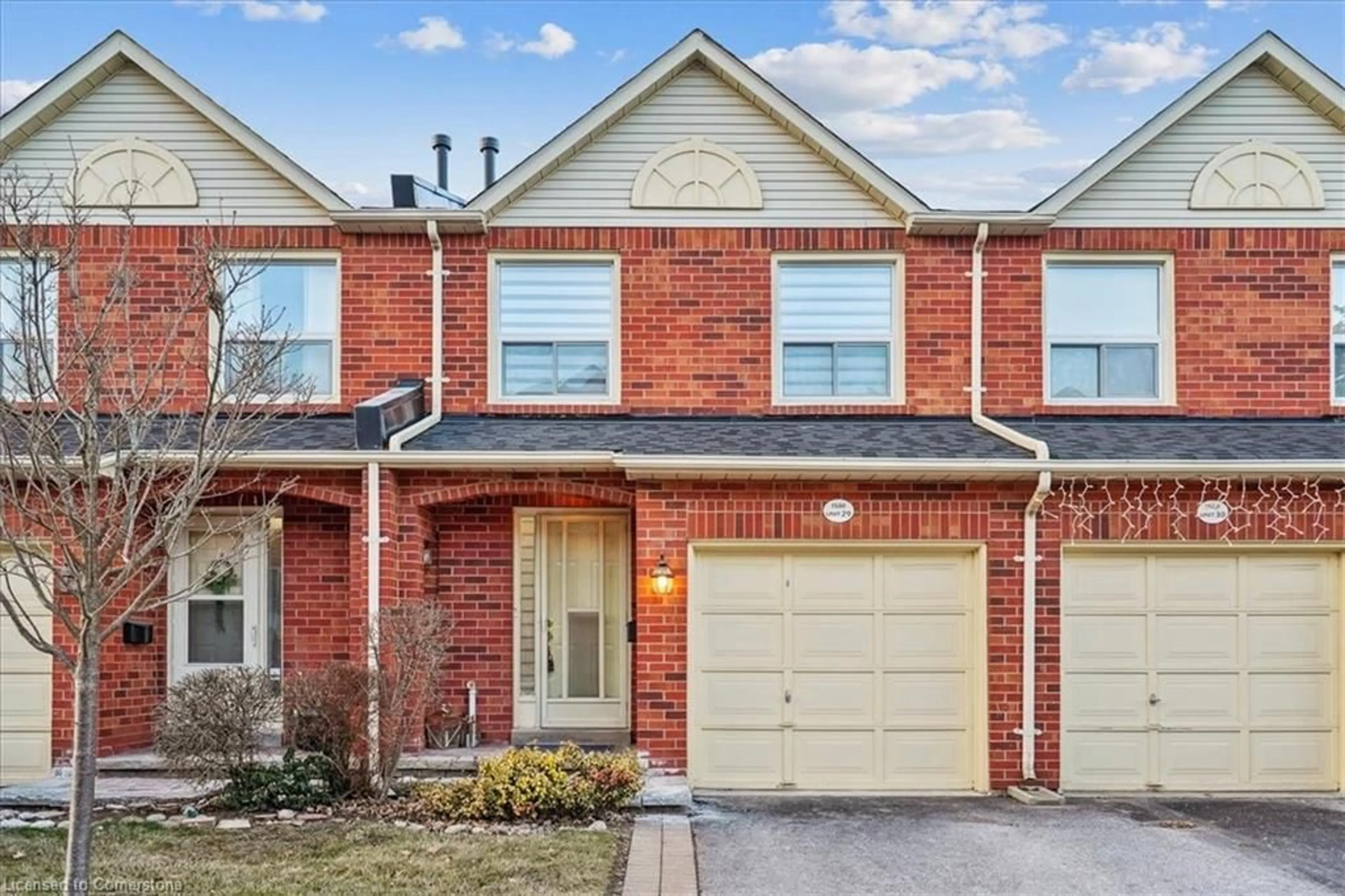 Home with brick exterior material, street for 1580 Reeves Gate #29, Oakville Ontario L6M 3J3