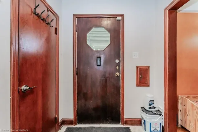 Additional property image - 776 Rockway Dr