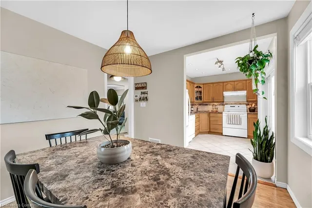 Additional property image - 367 East 28th St