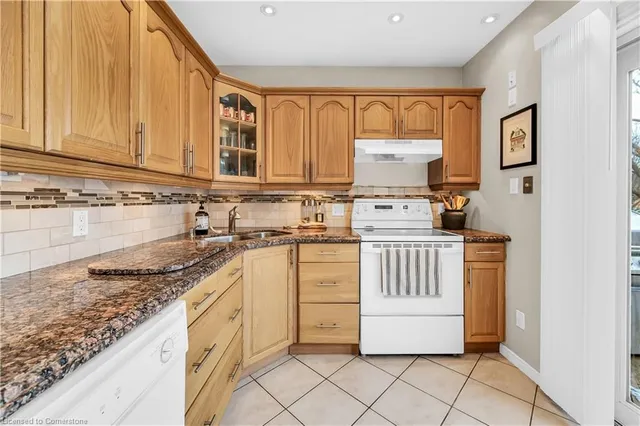 Additional property image - 367 East 28th St